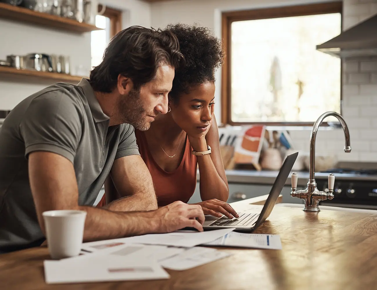 couple on laptop
