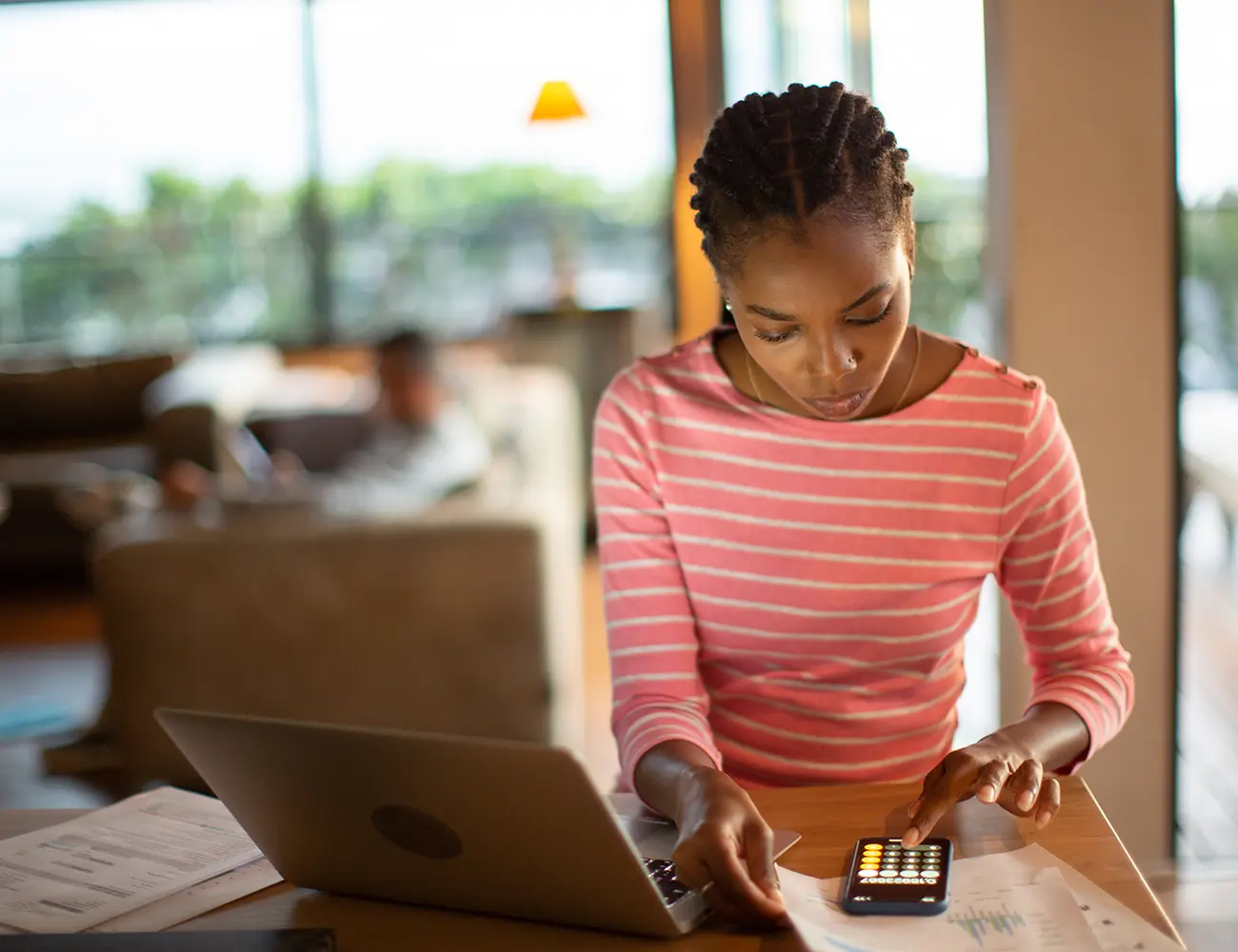 woman on laptop